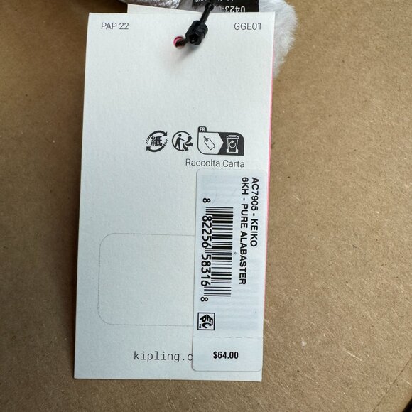 Kipling Keiko Small Crossbody Bag - Alabaster - Picture 11 of 11